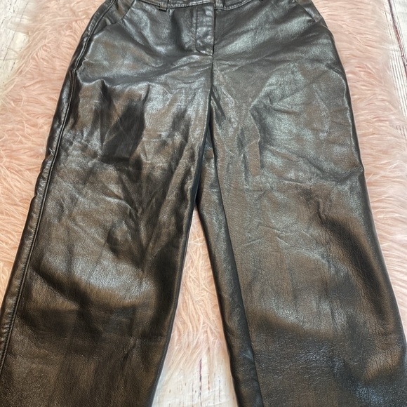 Aritzia Babaton Command Cropped High Rise Faux Leather Pants sz 4 - Picture 5 of 9